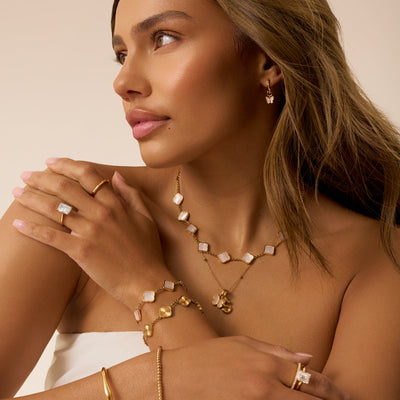 Pearl Butterfly Pendant (Gold)