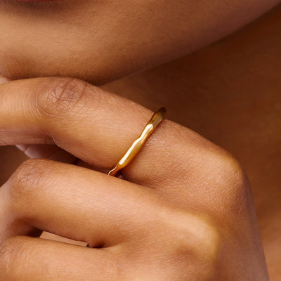 Fine Molten Ring (Gold)