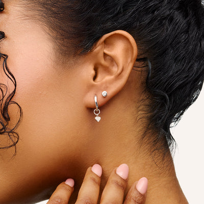 Fine White Topaz Stud Earrings (Silver)