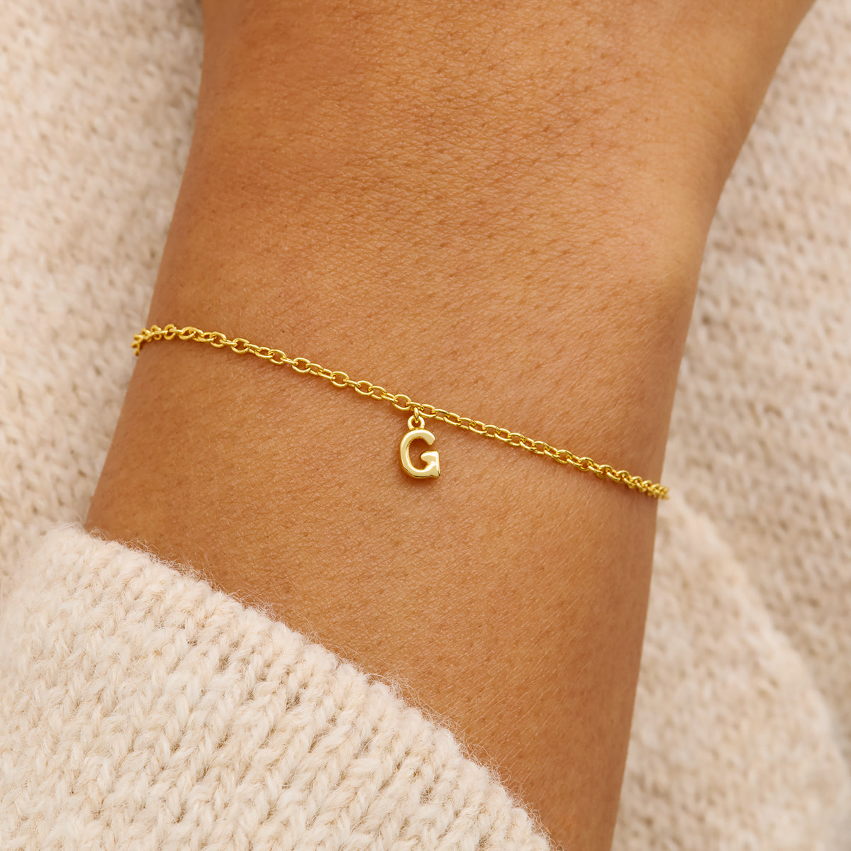 Fine Molten Initial Bracelet (Gold)