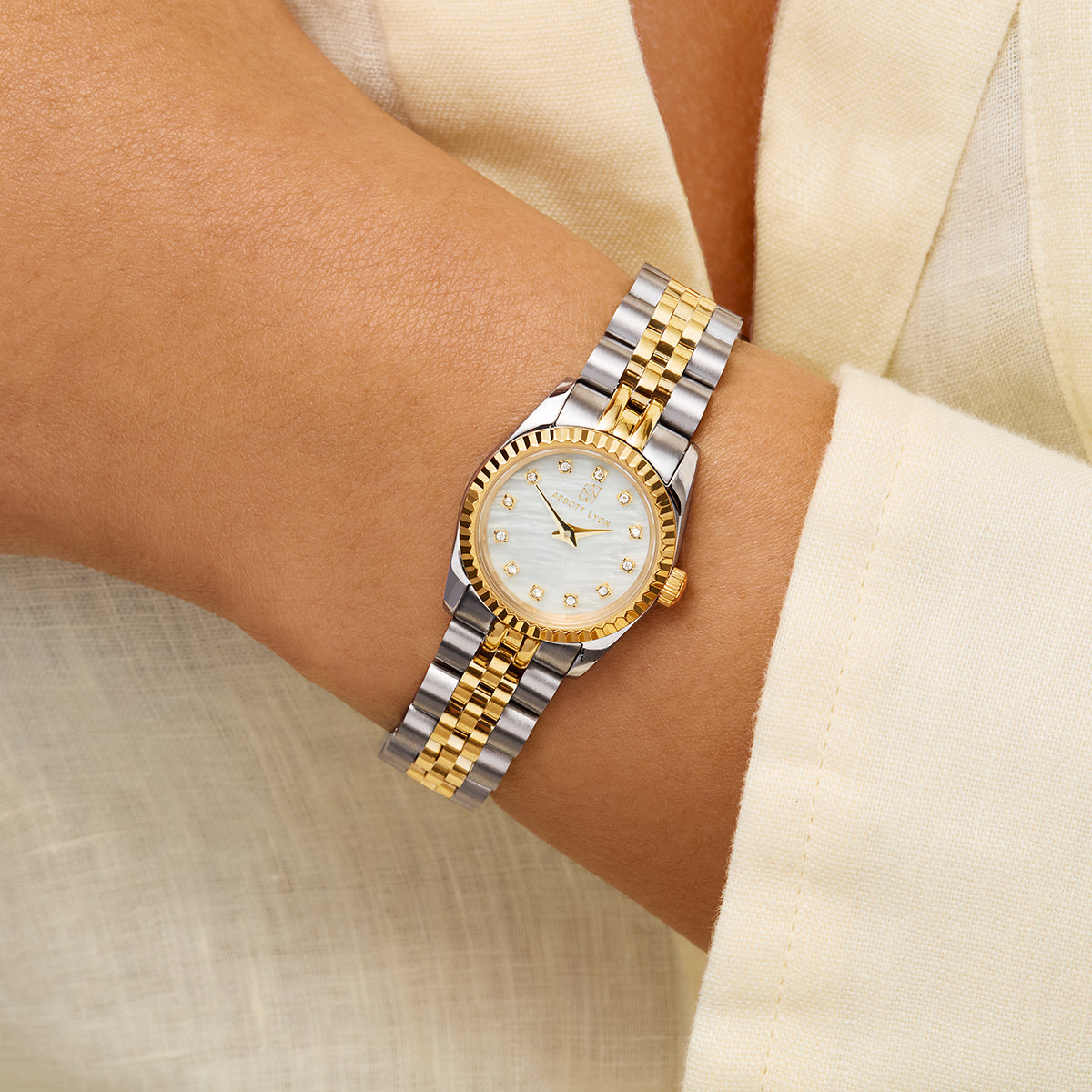 Mini Two Tone Pearl Link Belgravia 23mm Watch