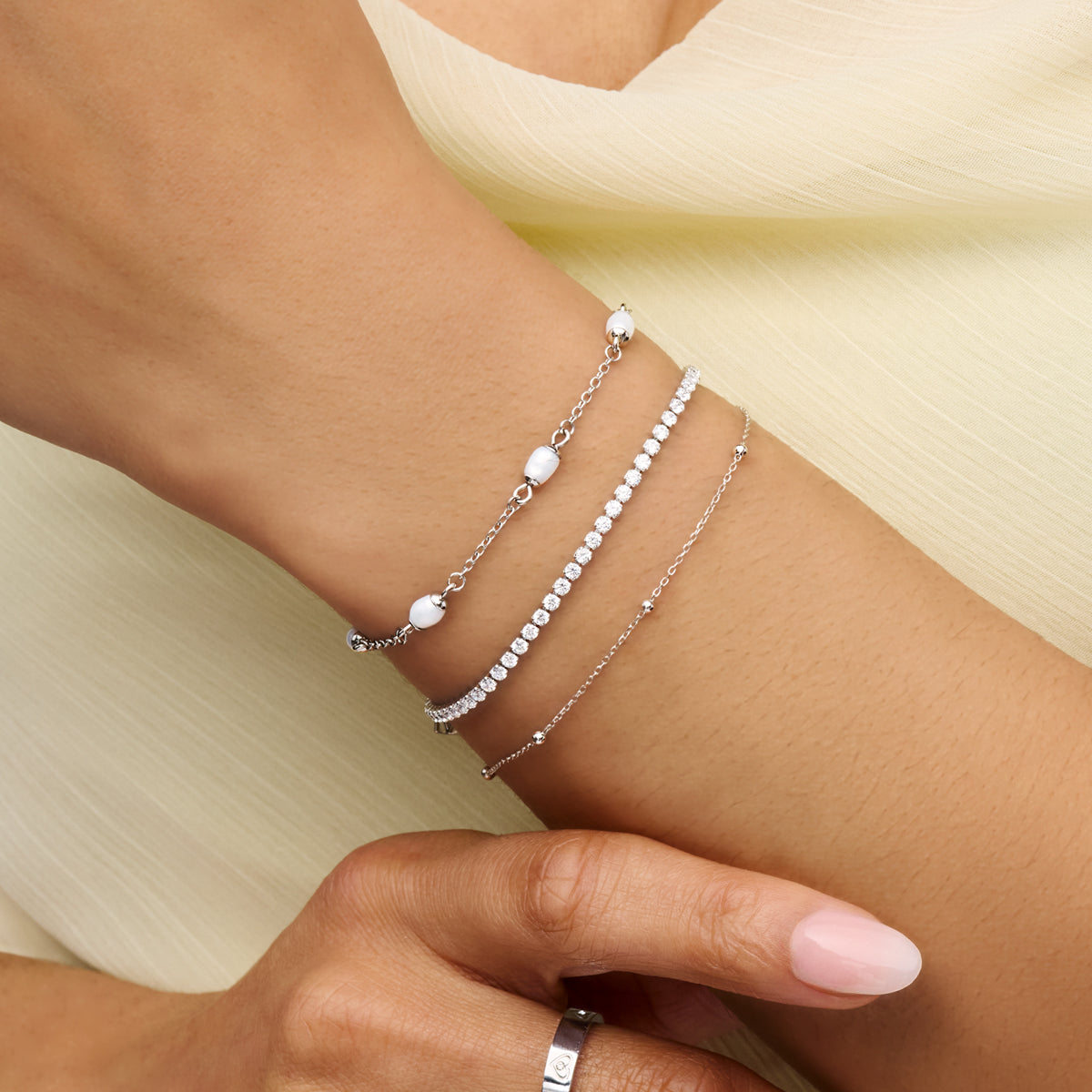 Fine Sphere Chain Bracelet (Silver)