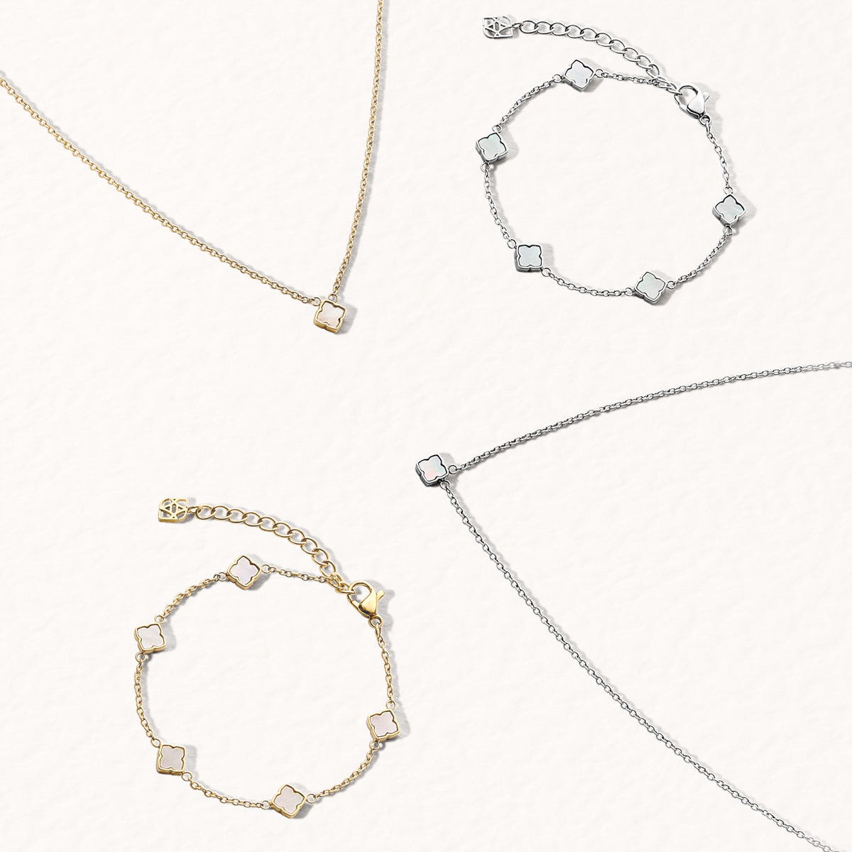 Mini Pearl Clover Necklace (Gold)