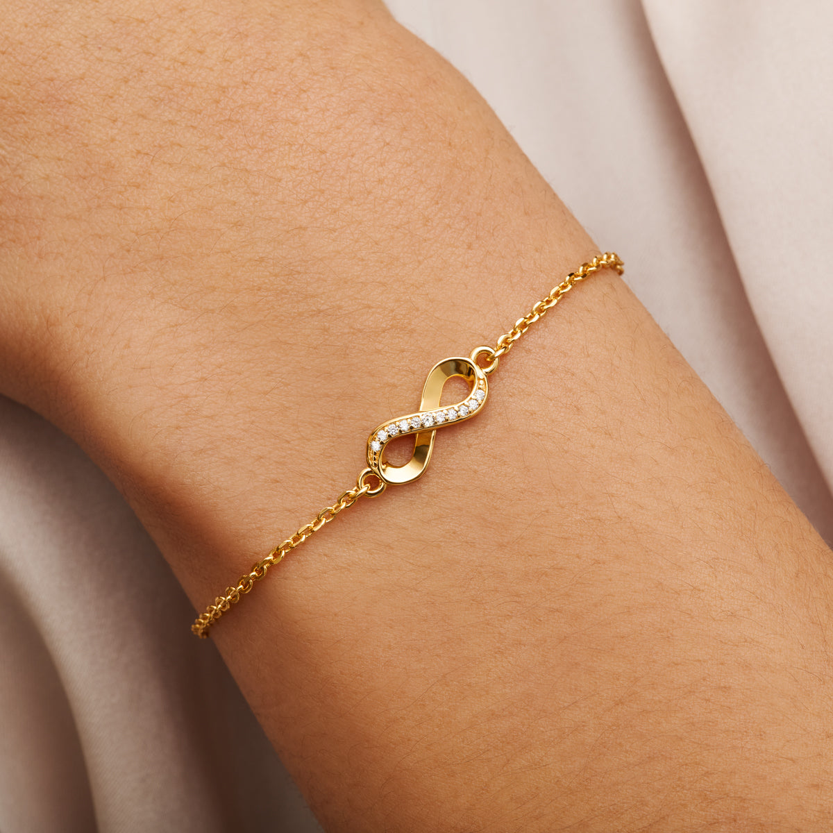 Birthstone Infinity Bracelet (Gold)